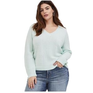 Torrid Plus Mint Green V-Neck Midi Pullover Sweater Size 0. (12)